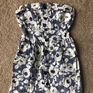 ❄️ UO Button Front Strapless Sun Dress